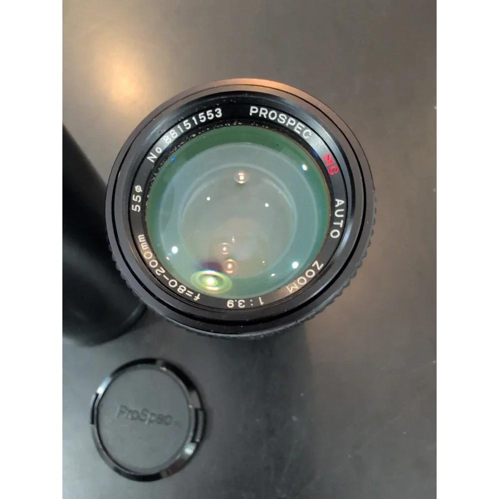 Prospec MC Auto Zoom 3.9 80-200 mm Zoom Camera Lens 624-4727 w Leather Case